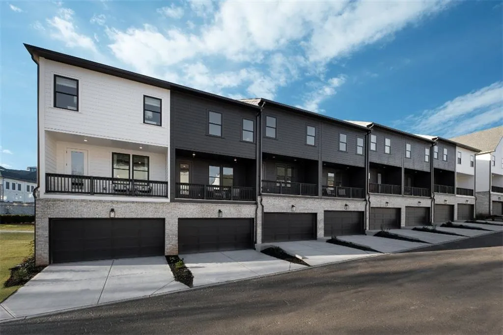 6521 Beacon Drive Unit 369, Sandy Springs, Georgia 30328, 3 Bedrooms Bedrooms, ,3 BathroomsBathrooms,Residential,Sold,6521 Beacon Drive Unit 369,6998832