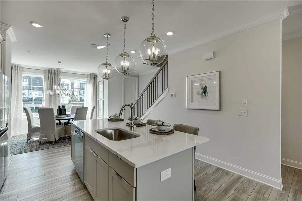 6521 Beacon Drive Unit 369, Sandy Springs, Georgia 30328, 3 Bedrooms Bedrooms, ,3 BathroomsBathrooms,Residential,Sold,6521 Beacon Drive Unit 369,6998832