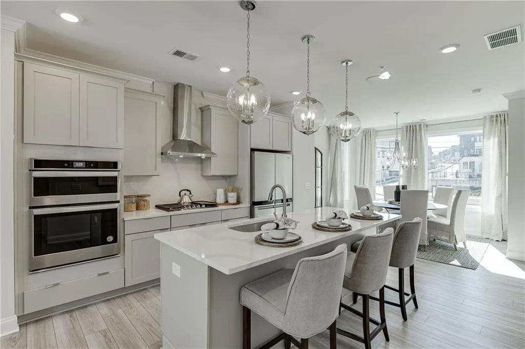 6521 Beacon Drive Unit 369, Sandy Springs, Georgia 30328, 3 Bedrooms Bedrooms, ,3 BathroomsBathrooms,Residential,Sold,6521 Beacon Drive Unit 369,6998832