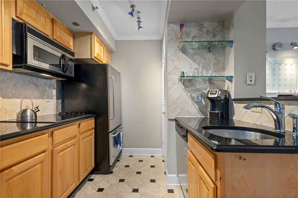 795 Hammond Drive Unit 1203, Atlanta, Georgia 30328, 1 Bedroom Bedrooms, ,1 BathroomBathrooms,Residential,Sold,795 Hammond Drive Unit 1203,6757449