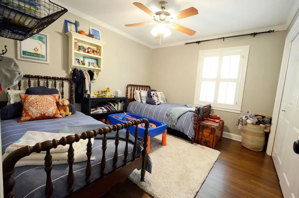 450 Glencourtney Drive, Sandy Springs, Georgia 30328, 5 Bedrooms Bedrooms, ,3 BathroomsBathrooms,Residential,Sold,450 Glencourtney Drive,6627003