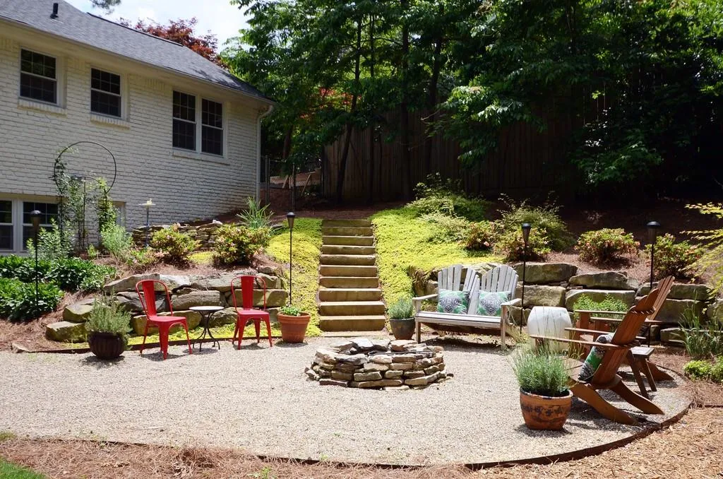 450 Glencourtney Drive, Sandy Springs, Georgia 30328, 5 Bedrooms Bedrooms, ,3 BathroomsBathrooms,Residential,Sold,450 Glencourtney Drive,6627003