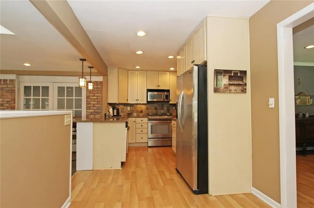 2055 Arlington Avenue, Atlanta, Georgia 30324, 3 Bedrooms Bedrooms, ,2 BathroomsBathrooms,Residential,Sold,2055 Arlington Avenue,5720205 2055 Arlington Avenue, Atlanta, Georgia 30324, 3 Bedrooms Bedrooms, ,2 BathroomsBathrooms,Residential,Sold,2055 Arlington Avenue,5720205