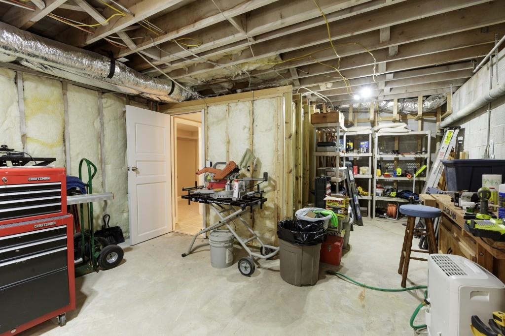 7185 Riverside Drive, Sandy Springs, Georgia 30328, 6 Bedrooms Bedrooms, ,4 BathroomsBathrooms,Residential,Sold,7185 Riverside Drive,7282861