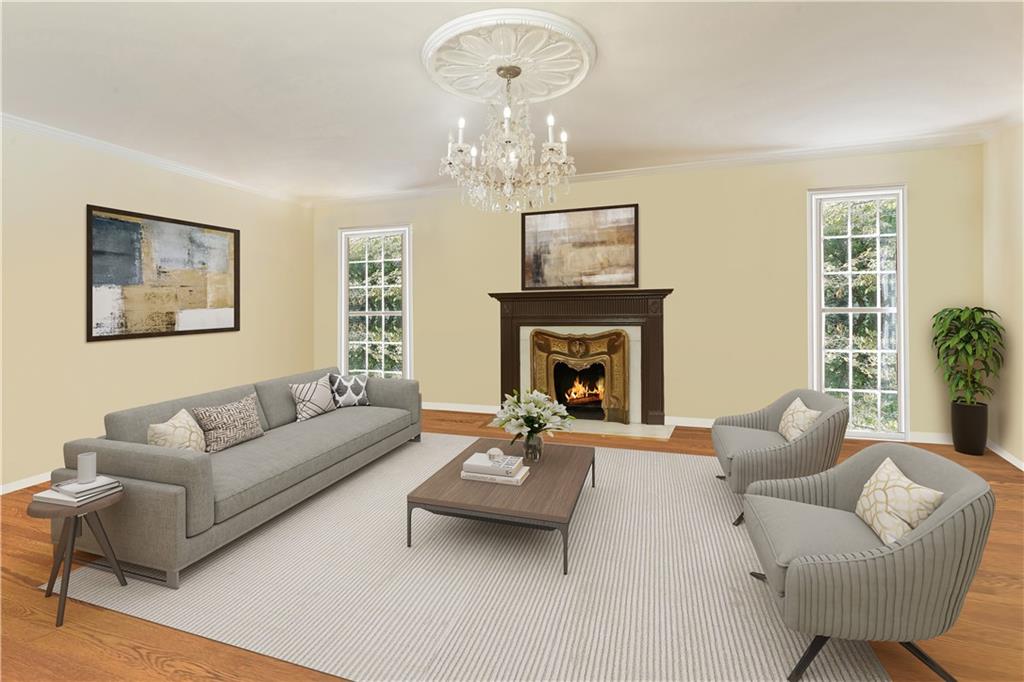 7185 Riverside Drive, Sandy Springs, Georgia 30328, 6 Bedrooms Bedrooms, ,4 BathroomsBathrooms,Residential,Sold,7185 Riverside Drive,7282861