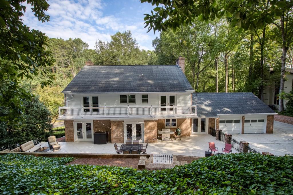 7185 Riverside Drive, Sandy Springs, Georgia 30328, 6 Bedrooms Bedrooms, ,4 BathroomsBathrooms,Residential,Sold,7185 Riverside Drive,7282861