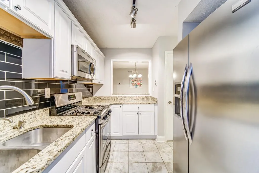 710 Woodcliff Drive, Atlanta, Georgia 30350, 1 Bedroom Bedrooms, ,1 BathroomBathrooms,Residential,Sold,710 Woodcliff Drive,6820307