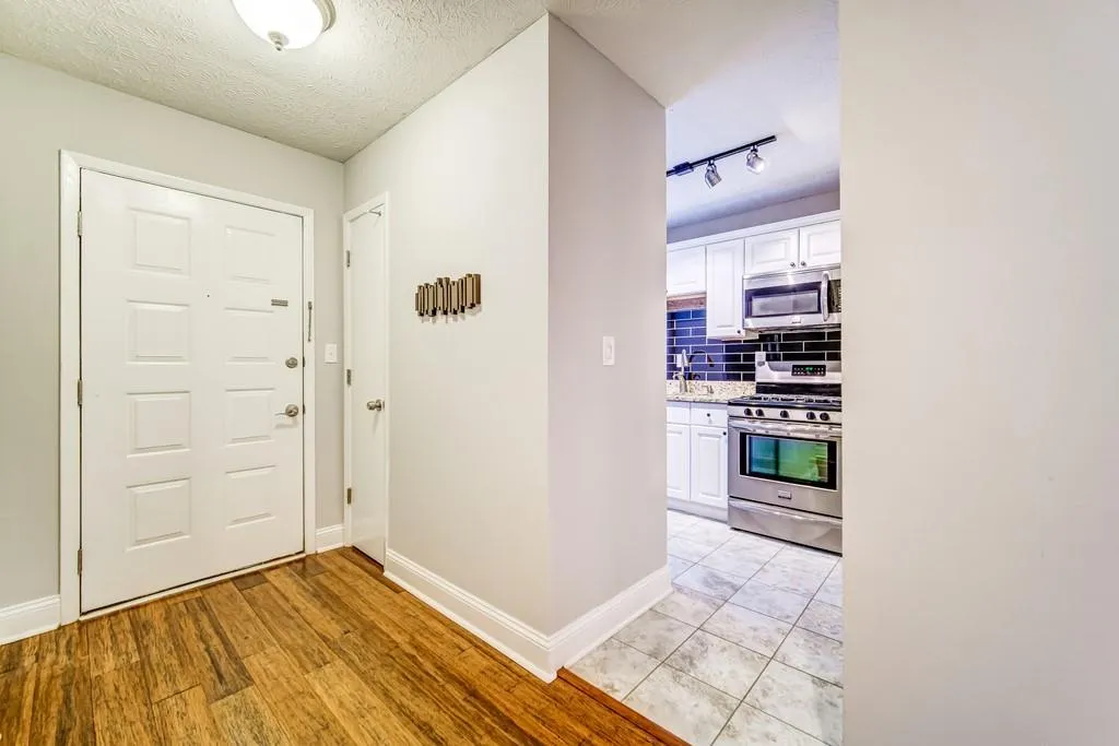 710 Woodcliff Drive, Atlanta, Georgia 30350, 1 Bedroom Bedrooms, ,1 BathroomBathrooms,Residential,Sold,710 Woodcliff Drive,6820307