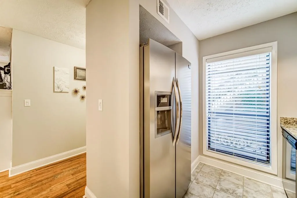 710 Woodcliff Drive, Atlanta, Georgia 30350, 1 Bedroom Bedrooms, ,1 BathroomBathrooms,Residential,Sold,710 Woodcliff Drive,6820307