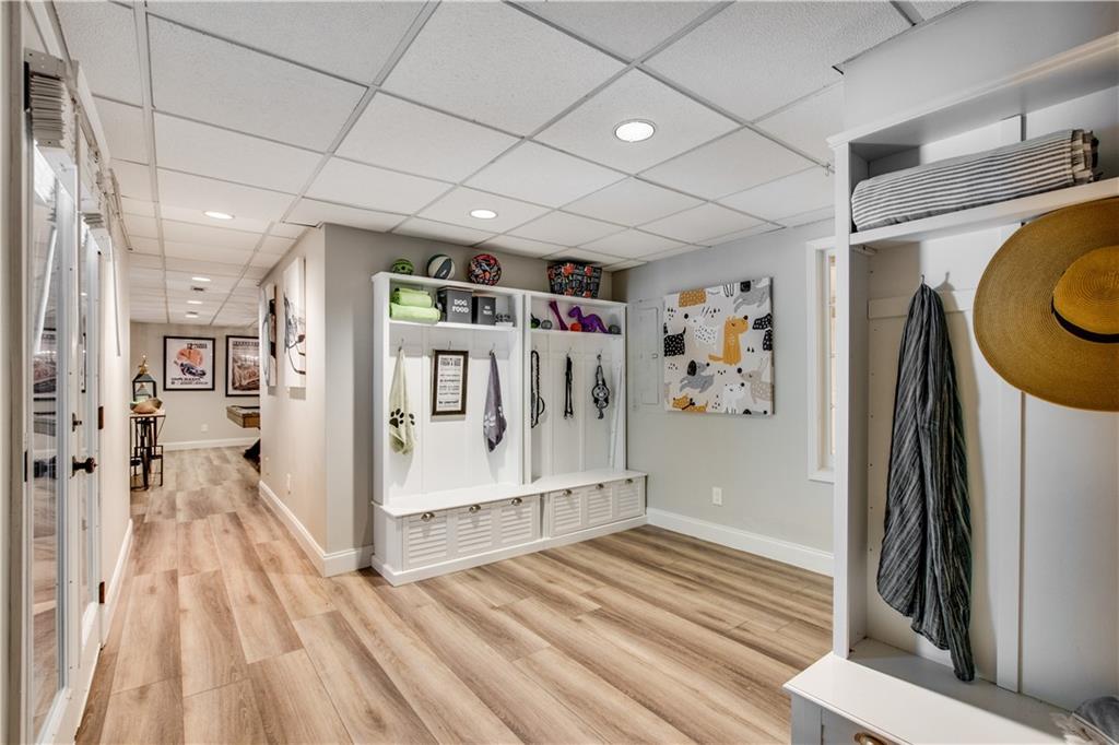 2995 Coles Way, Sandy Springs, Georgia 30350, 5 Bedrooms Bedrooms, ,4 BathroomsBathrooms,Residential,Sold,2995 Coles Way,7273713 2995 Coles Way, Sandy Springs, Georgia 30350, 5 Bedrooms Bedrooms, ,4 BathroomsBathrooms,Residential,Sold,2995 Coles Way,7273713