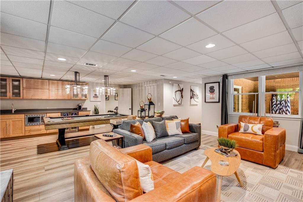 2995 Coles Way, Sandy Springs, Georgia 30350, 5 Bedrooms Bedrooms, ,4 BathroomsBathrooms,Residential,Sold,2995 Coles Way,7273713 2995 Coles Way, Sandy Springs, Georgia 30350, 5 Bedrooms Bedrooms, ,4 BathroomsBathrooms,Residential,Sold,2995 Coles Way,7273713