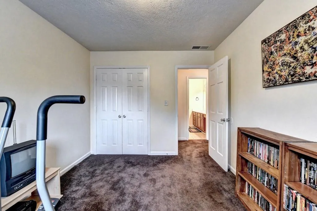 8701 Dunwoody Place Unit I, Sandy Springs, Georgia 30350, 3 Bedrooms Bedrooms, ,2 BathroomsBathrooms,Residential,Sold,8701 Dunwoody Place Unit I,7077354