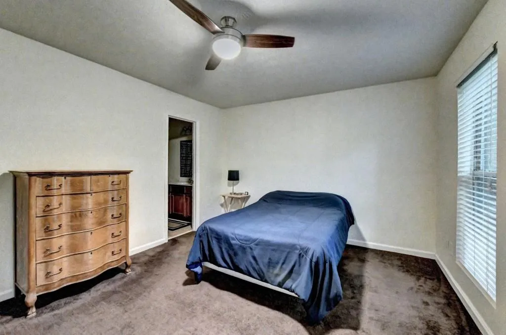 8701 Dunwoody Place Unit I, Sandy Springs, Georgia 30350, 3 Bedrooms Bedrooms, ,2 BathroomsBathrooms,Residential,Sold,8701 Dunwoody Place Unit I,7077354