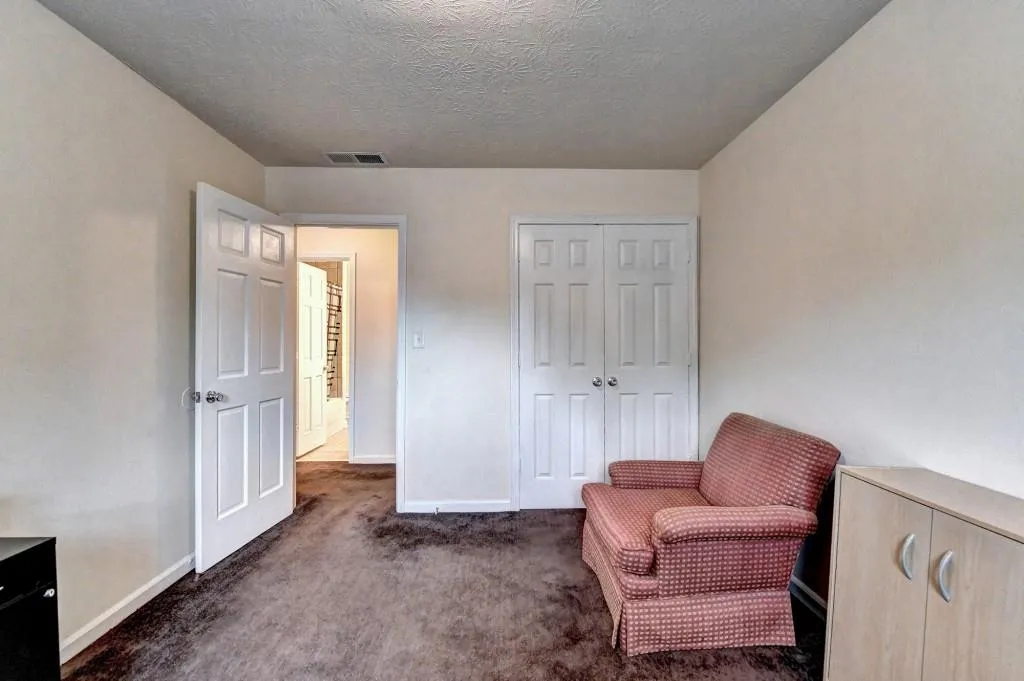 8701 Dunwoody Place Unit I, Sandy Springs, Georgia 30350, 3 Bedrooms Bedrooms, ,2 BathroomsBathrooms,Residential,Sold,8701 Dunwoody Place Unit I,7077354