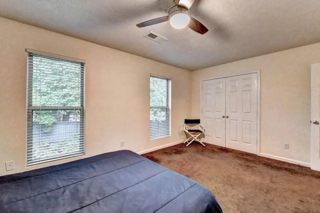 8701 Dunwoody Place Unit I, Sandy Springs, Georgia 30350, 3 Bedrooms Bedrooms, ,2 BathroomsBathrooms,Residential,Sold,8701 Dunwoody Place Unit I,7077354