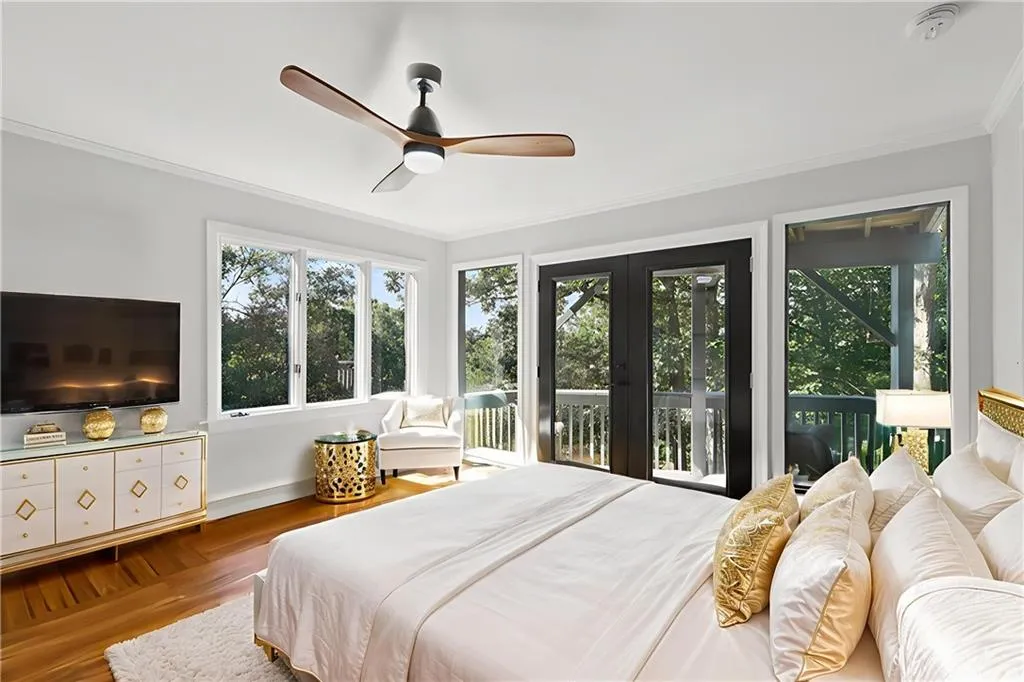 120 Huntcliff Point, Atlanta, Georgia 30350, 5 Bedrooms Bedrooms, ,4 BathroomsBathrooms,Residential,For Sale,120 Huntcliff Point,7643021