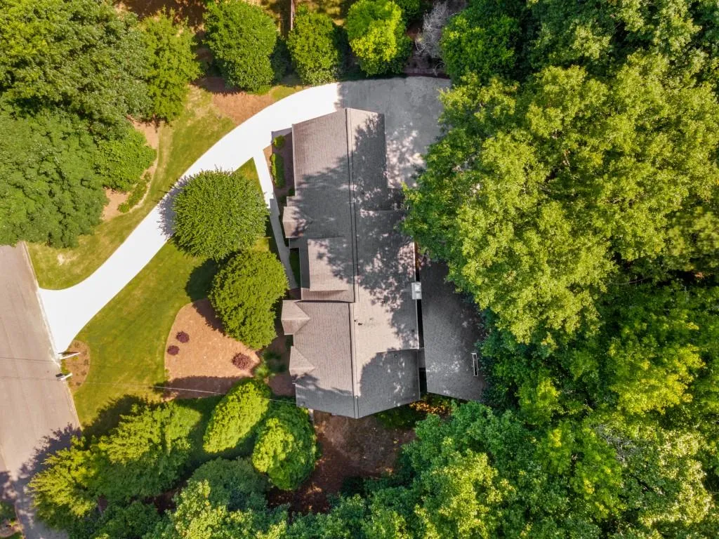 5520 Arundel Drive, Atlanta, Georgia 30327, 4 Bedrooms Bedrooms, ,3 BathroomsBathrooms,Residential,Sold,5520 Arundel Drive,7409534