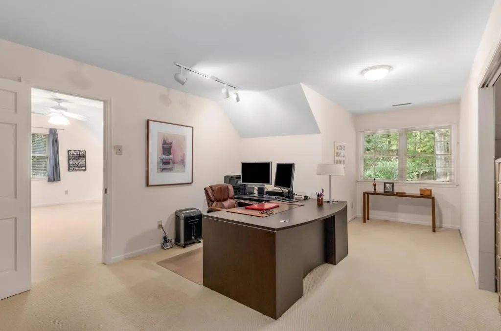 5520 Arundel Drive, Atlanta, Georgia 30327, 4 Bedrooms Bedrooms, ,3 BathroomsBathrooms,Residential,Sold,5520 Arundel Drive,7409534
