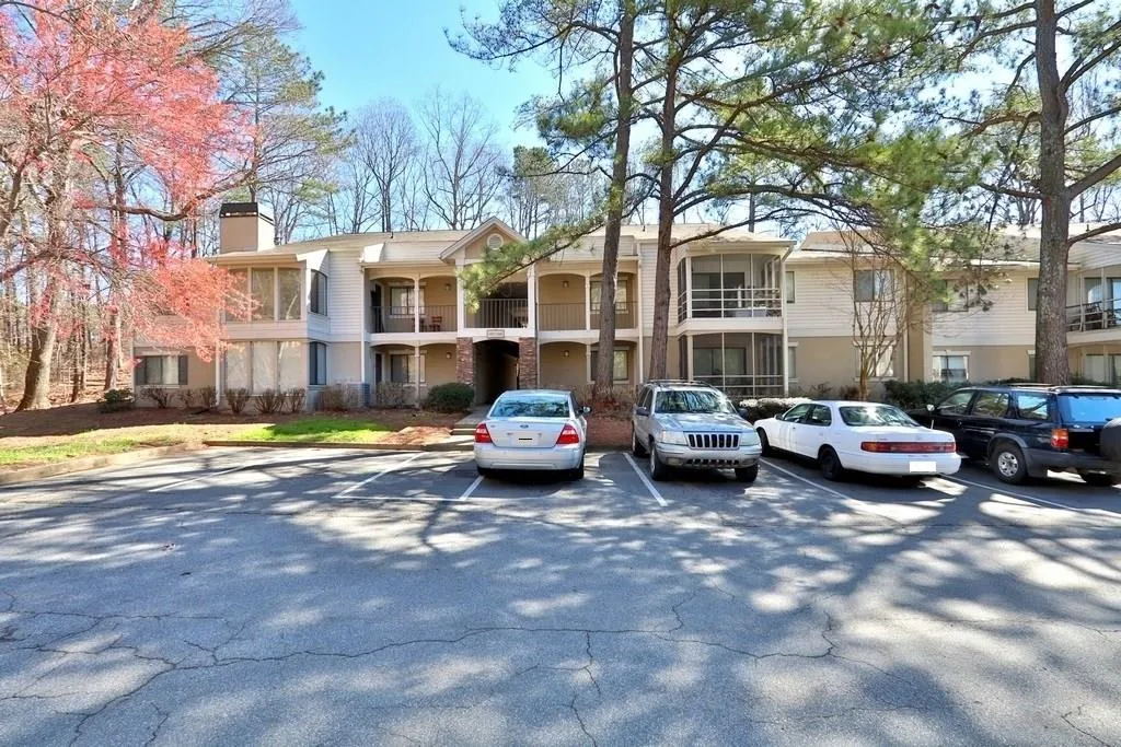 1007 Wingate Way, Sandy Springs, Georgia 30350, 2 Bedrooms Bedrooms, ,2 BathroomsBathrooms,Residential,Sold,1007 Wingate Way,5971215