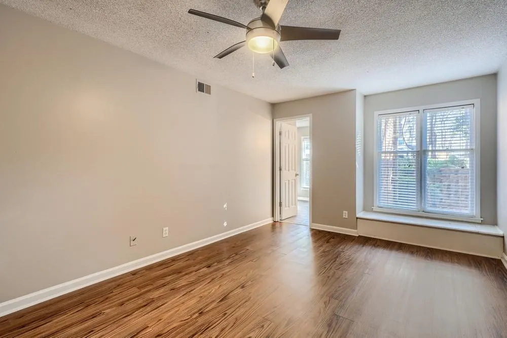 904 Garden Court, Sandy Springs, Georgia 30328, 2 Bedrooms Bedrooms, ,2 BathroomsBathrooms,Residential,Sold,904 Garden Court,6993837