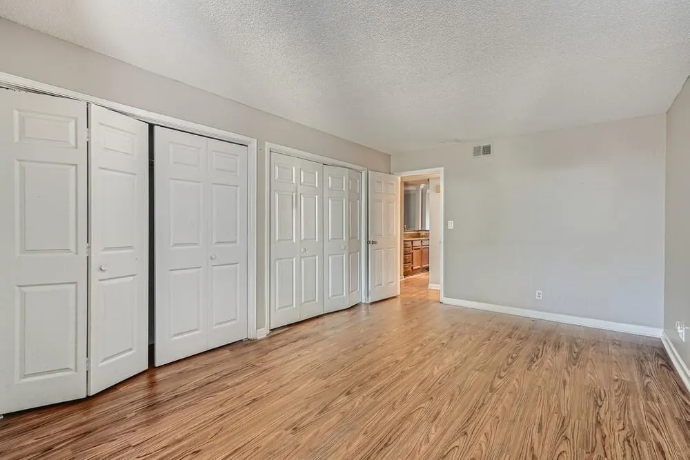 904 Garden Court, Sandy Springs, Georgia 30328, 2 Bedrooms Bedrooms, ,2 BathroomsBathrooms,Residential,Sold,904 Garden Court,6993837