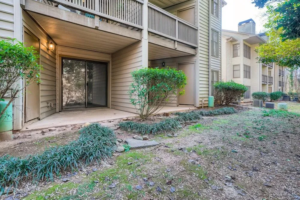 904 Garden Court, Sandy Springs, Georgia 30328, 2 Bedrooms Bedrooms, ,2 BathroomsBathrooms,Residential,Sold,904 Garden Court,6993837