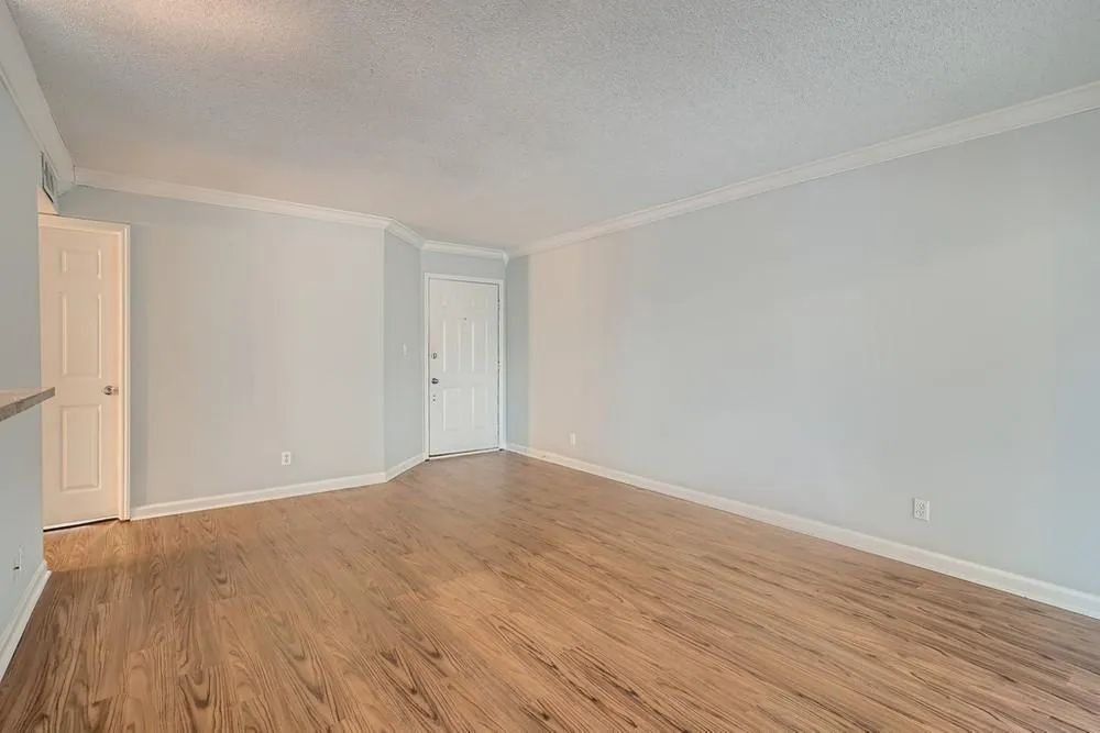 904 Garden Court, Sandy Springs, Georgia 30328, 2 Bedrooms Bedrooms, ,2 BathroomsBathrooms,Residential,Sold,904 Garden Court,6993837