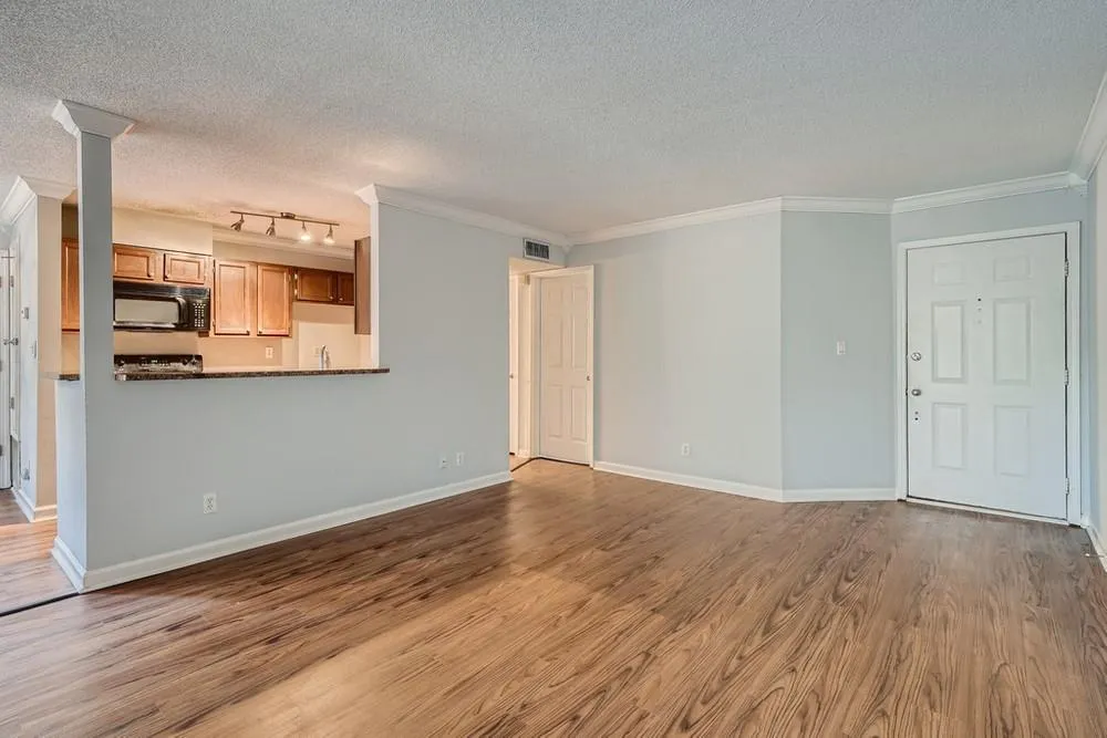 904 Garden Court, Sandy Springs, Georgia 30328, 2 Bedrooms Bedrooms, ,2 BathroomsBathrooms,Residential,Sold,904 Garden Court,6993837