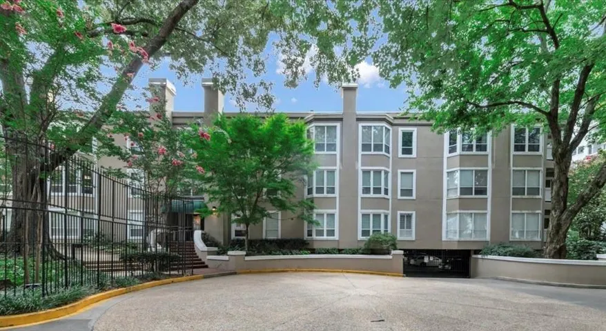 Welcome to your new home at Colony Park in the heart of Midtown, with secured reserved parking