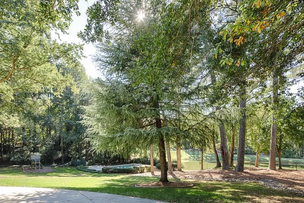 3165 Spalding Drive, Sandy Springs, Georgia 30350, 5 Bedrooms Bedrooms, ,3 BathroomsBathrooms,Residential,Sold,3165 Spalding Drive,5762993