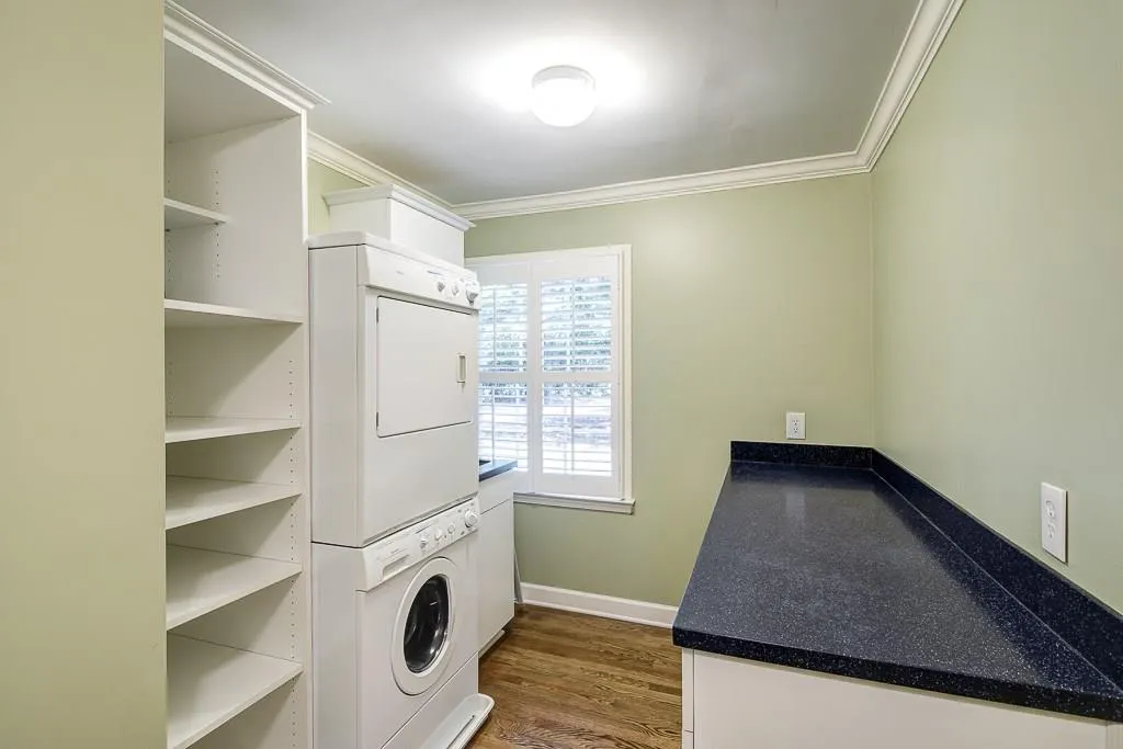 3165 Spalding Drive, Sandy Springs, Georgia 30350, 5 Bedrooms Bedrooms, ,3 BathroomsBathrooms,Residential,Sold,3165 Spalding Drive,5762993