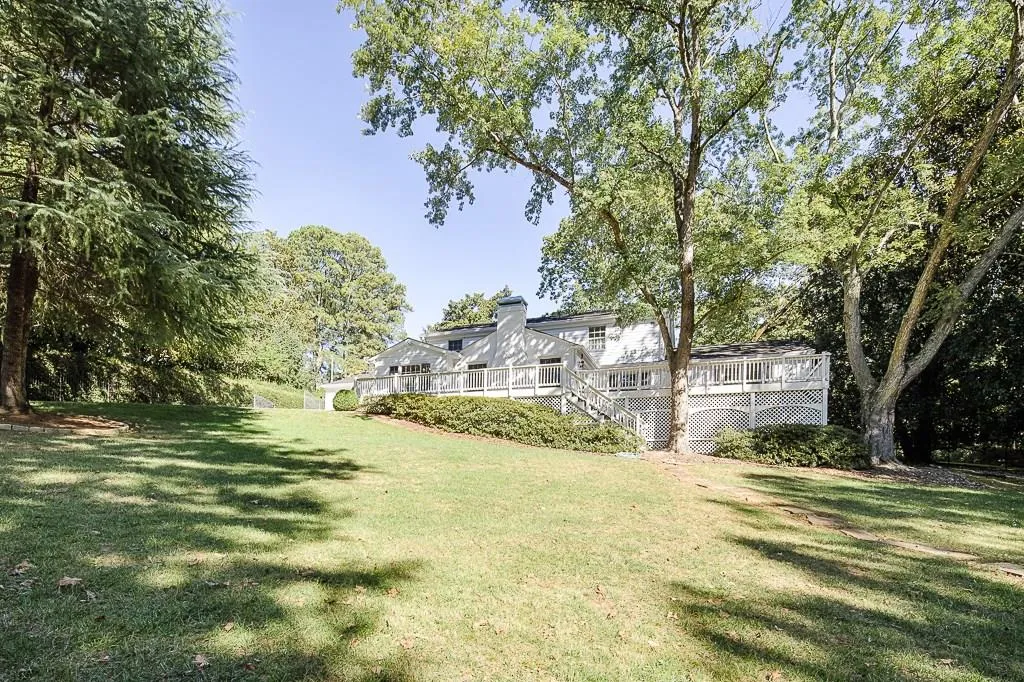 3165 Spalding Drive, Sandy Springs, Georgia 30350, 5 Bedrooms Bedrooms, ,3 BathroomsBathrooms,Residential,Sold,3165 Spalding Drive,5762993