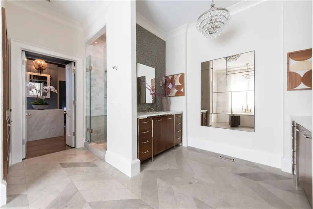 5495 Mount Vernon Parkway, Atlanta, Georgia 30327, 6 Bedrooms Bedrooms, ,6 BathroomsBathrooms,Residential,Sold,5495 Mount Vernon Parkway,7549088