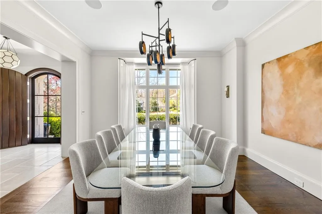 5495 Mount Vernon Parkway, Atlanta, Georgia 30327, 6 Bedrooms Bedrooms, ,6 BathroomsBathrooms,Residential,Sold,5495 Mount Vernon Parkway,7549088