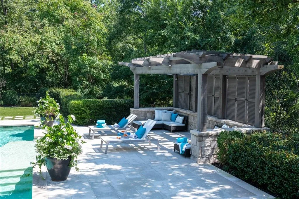 5495 Mount Vernon Parkway, Atlanta, Georgia 30327, 6 Bedrooms Bedrooms, ,6 BathroomsBathrooms,Residential,Sold,5495 Mount Vernon Parkway,7549088
