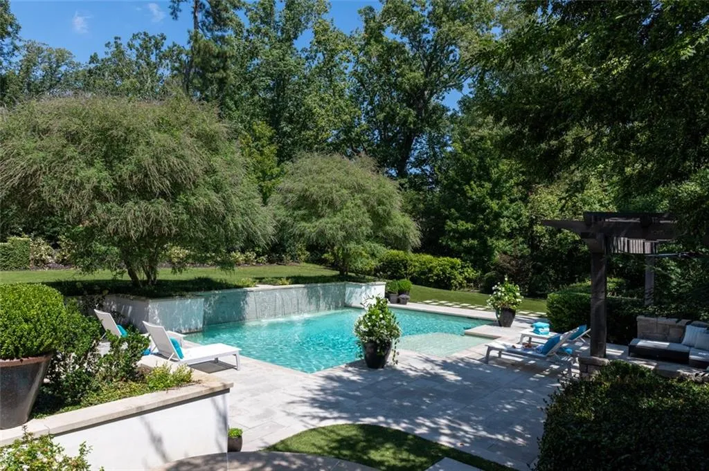 5495 Mount Vernon Parkway, Atlanta, Georgia 30327, 6 Bedrooms Bedrooms, ,6 BathroomsBathrooms,Residential,Sold,5495 Mount Vernon Parkway,7549088