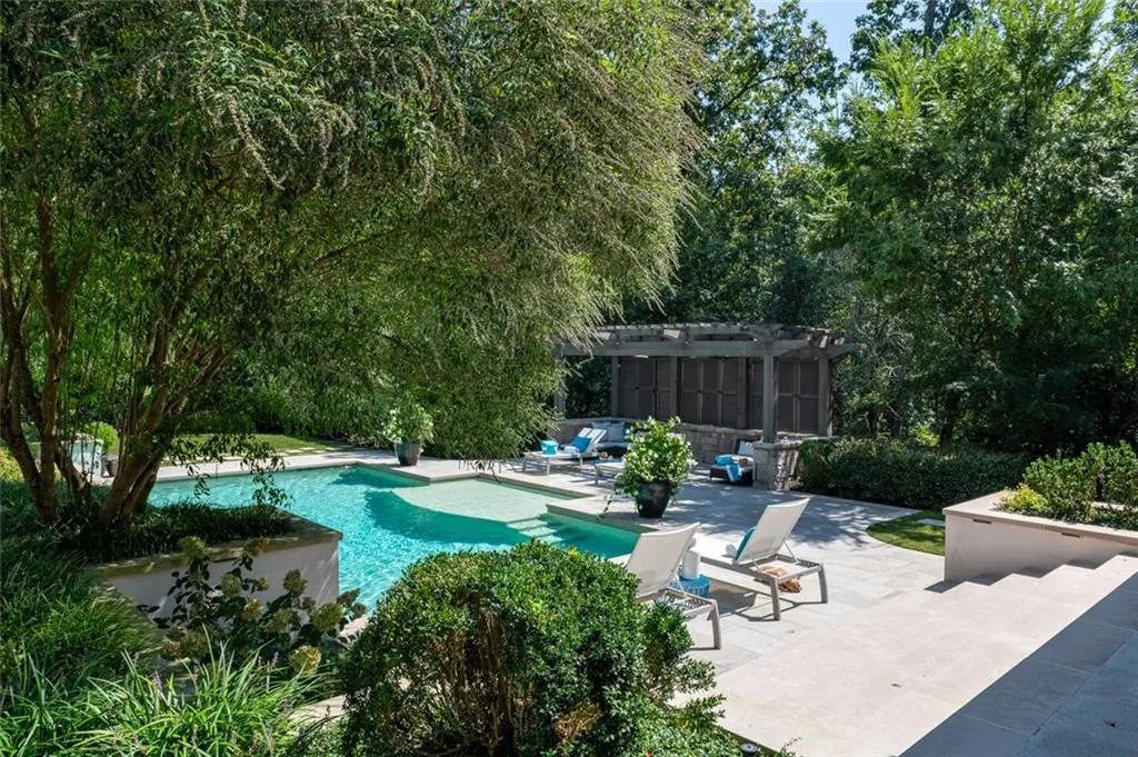 5495 Mount Vernon Parkway, Atlanta, Georgia 30327, 6 Bedrooms Bedrooms, ,6 BathroomsBathrooms,Residential,Sold,5495 Mount Vernon Parkway,7549088