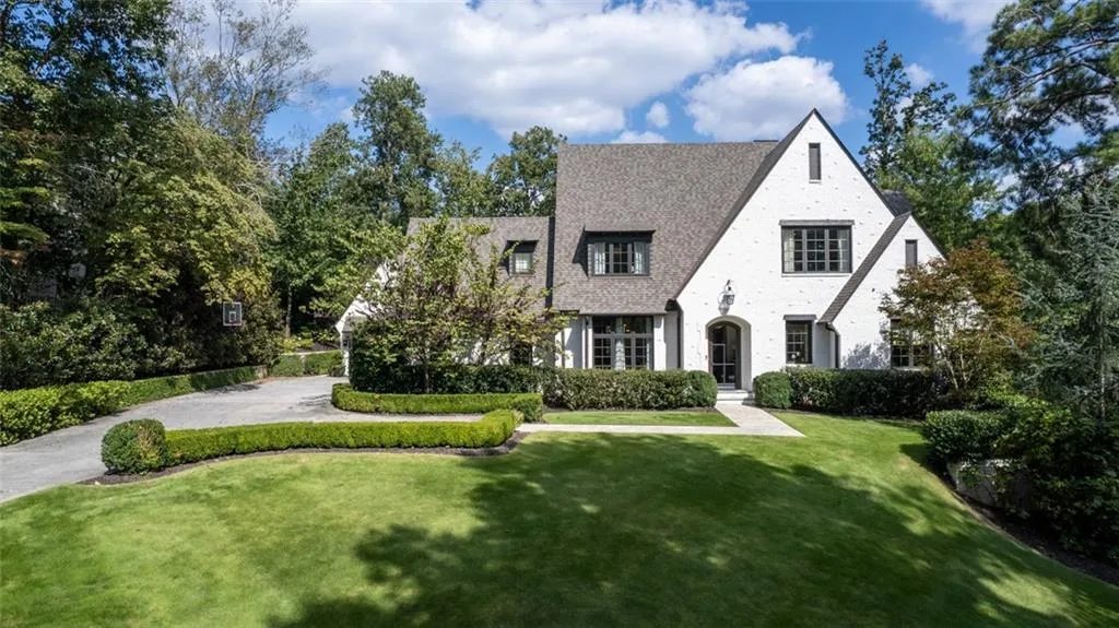 5495 Mount Vernon Parkway, Atlanta, Georgia 30327, 6 Bedrooms Bedrooms, ,6 BathroomsBathrooms,Residential,Sold,5495 Mount Vernon Parkway,7549088