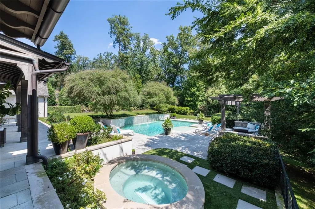 5495 Mount Vernon Parkway, Atlanta, Georgia 30327, 6 Bedrooms Bedrooms, ,6 BathroomsBathrooms,Residential,Sold,5495 Mount Vernon Parkway,7549088