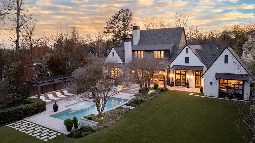 5495 Mount Vernon Parkway, Atlanta, Georgia 30327, 6 Bedrooms Bedrooms, ,6 BathroomsBathrooms,Residential,For Sale,5495 Mount Vernon Parkway,7549088