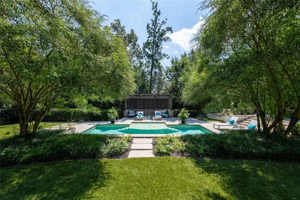 5495 Mount Vernon Parkway, Atlanta, Georgia 30327, 6 Bedrooms Bedrooms, ,6 BathroomsBathrooms,Residential,Sold,5495 Mount Vernon Parkway,7549088