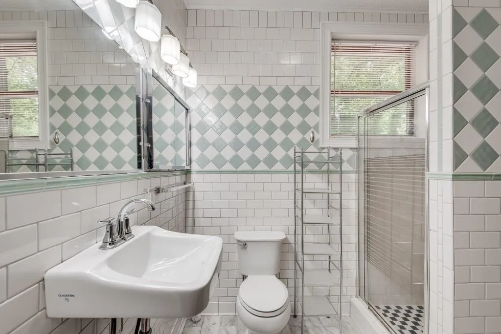 110 Maryeanna Drive Ne, Atlanta, Georgia 30342, 4 Bedrooms Bedrooms, ,3 BathroomsBathrooms,Residential,Sold,110 Maryeanna Drive Ne,7385800 110 Maryeanna Drive Ne, Atlanta, Georgia 30342, 4 Bedrooms Bedrooms, ,3 BathroomsBathrooms,Residential,Sold,110 Maryeanna Drive Ne,7385800