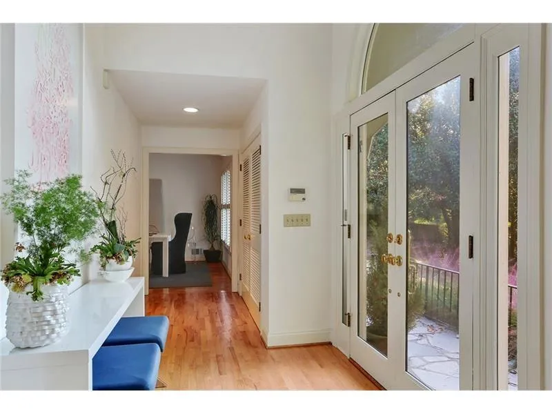 6270 River Overlook Drive Nw, Atlanta, Georgia 30328, 5 Bedrooms Bedrooms, ,4 BathroomsBathrooms,Residential,Sold,6270 River Overlook Drive Nw,5716438