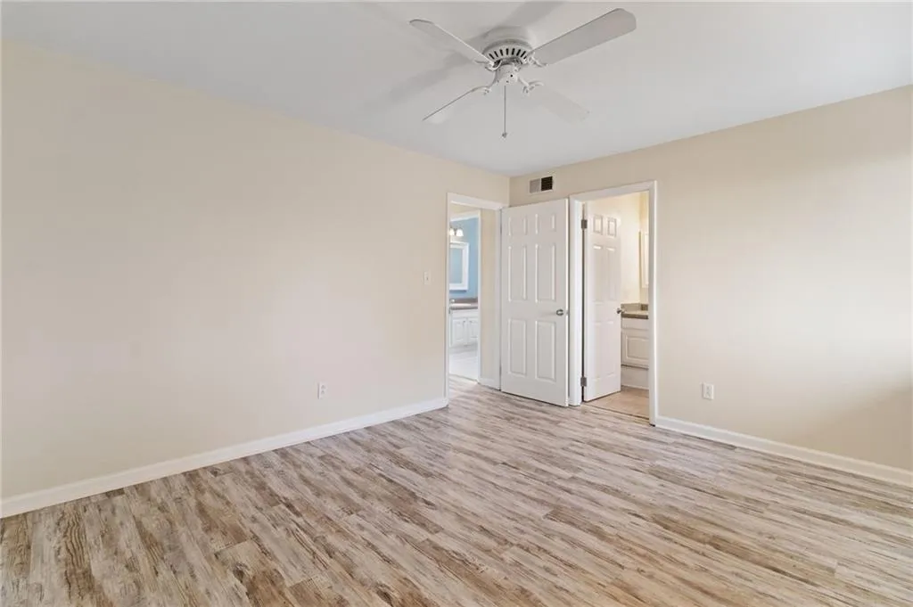 346 Carpenter Drive Unit 43, Atlanta, Georgia 30328, 2 Bedrooms Bedrooms, ,2 BathroomsBathrooms,Residential,For Sale,346 Carpenter Drive Unit 43,7704478
