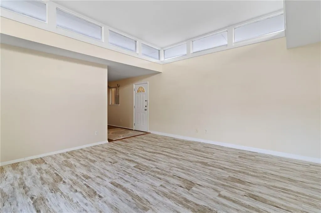 346 Carpenter Drive Unit 43, Atlanta, Georgia 30328, 2 Bedrooms Bedrooms, ,2 BathroomsBathrooms,Residential,For Sale,346 Carpenter Drive Unit 43,7704478