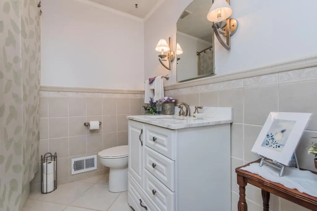 7510 Winters Chapel Road, Sandy Springs, Georgia 30350, 4 Bedrooms Bedrooms, ,3 BathroomsBathrooms,Residential,Sold,7510 Winters Chapel Road,6529559