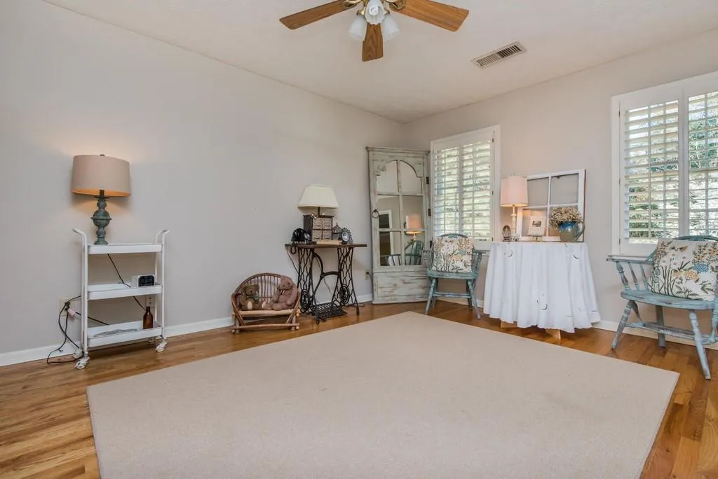 7510 Winters Chapel Road, Sandy Springs, Georgia 30350, 4 Bedrooms Bedrooms, ,3 BathroomsBathrooms,Residential,Sold,7510 Winters Chapel Road,6529559
