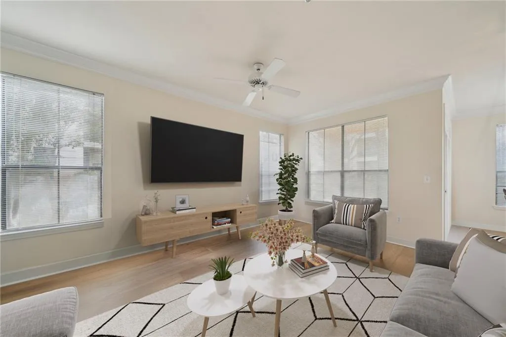 3777 Peachtree Road Ne Unit 1007, Atlanta, Georgia 30319, 2 Bedrooms Bedrooms, ,2 BathroomsBathrooms,Residential,For Sale,3777 Peachtree Road Ne Unit 1007,7667628