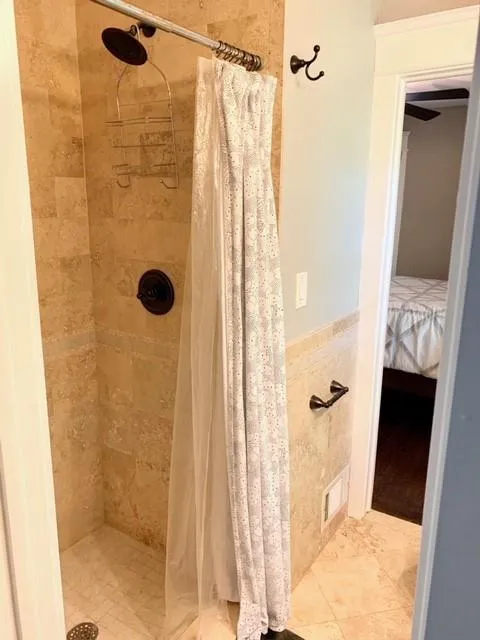 6825 Sunny Brook Lane, Atlanta, Georgia 30328, 3 Bedrooms Bedrooms, ,2 BathroomsBathrooms,Residential,Sold,6825 Sunny Brook Lane,6741924