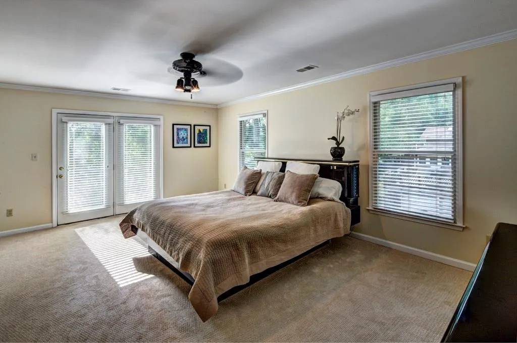 450 Lafayette Avenue, Sandy Springs, Georgia 30327, 3 Bedrooms Bedrooms, ,3 BathroomsBathrooms,Residential,Sold,450 Lafayette Avenue,5717387